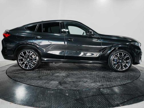 2024 BMW X6 M Base