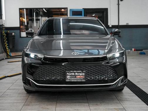 2023 Toyota Crown XLE