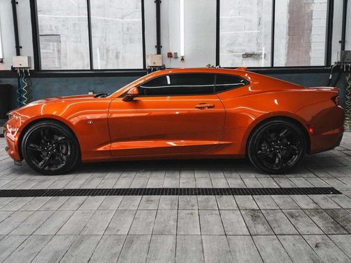 2023 Chevrolet Camaro 2LT