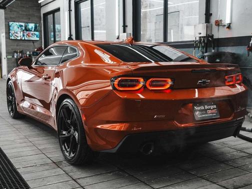 2023 Chevrolet Camaro 2LT