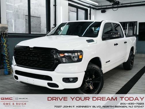 Bright White Clearcoat 2023 RAM 1500 Big Horn