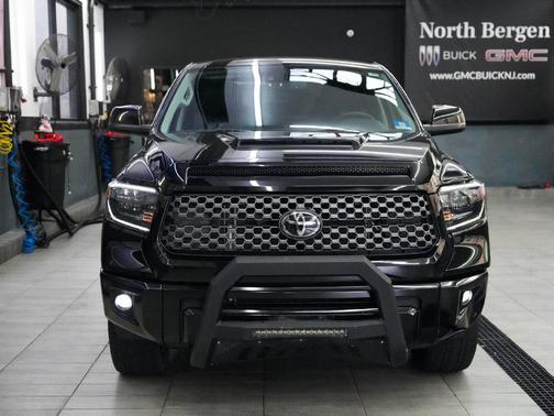 Midnight Black Metallic 2021 Toyota Tundra SR5
