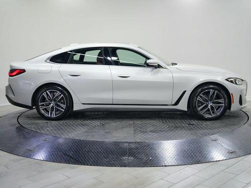Mineral White Metallic 2026 BMW 430 Gran Coupe i xDrive