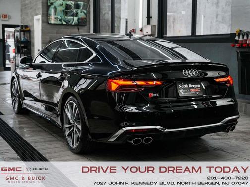 2022 Audi S5 3.0T Premium