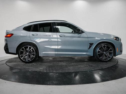 2023 BMW X4 M AWD