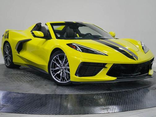 Accelerate Yellow Metallic 2024 Chevrolet Corvette Stingray w/3LT