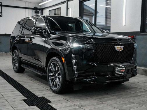 2024 Cadillac Escalade Sport