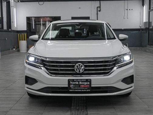 2020 Volkswagen Passat 2.0T SEL