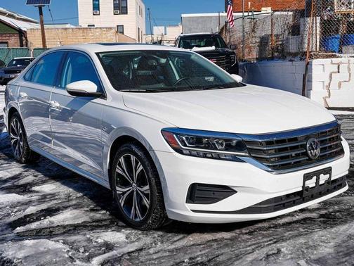 2020 Volkswagen Passat 2.0T SEL