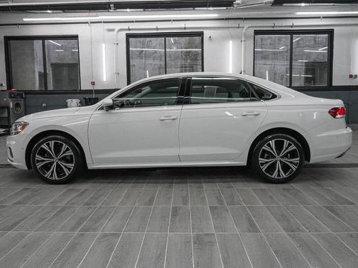2020 Volkswagen Passat 2.0T SEL