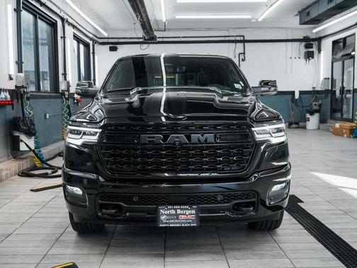 2025 RAM 1500 Limited
