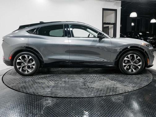 2021 Ford Mustang Mach-E Premium