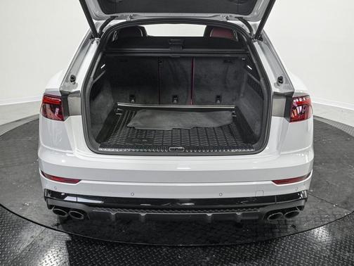 2024 Audi SQ8 4.0T Premium Plus