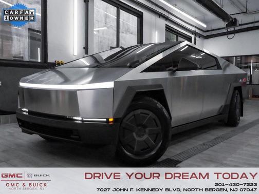 2025 Tesla Cybertruck Base