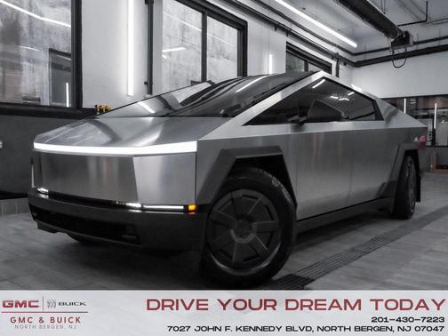 2025 Tesla Cybertruck Base