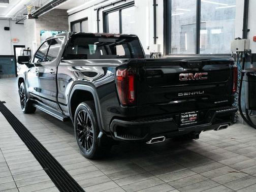 Onyx Black 2024 GMC Sierra 1500 Denali