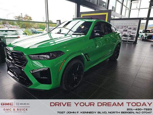 Green 2024 BMW X6 M Base