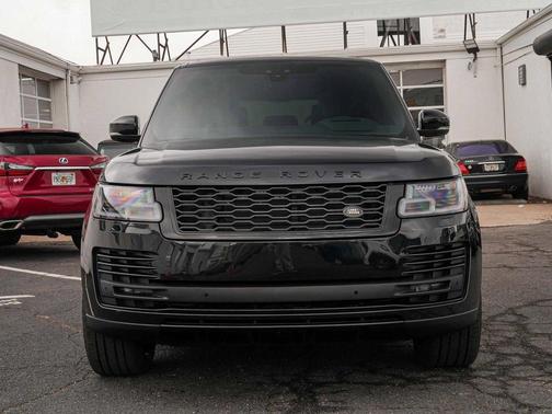 2020 Land Rover Range Rover P525 HSE