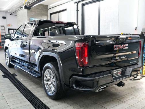 Onyx Black 2025 GMC Sierra 1500 Denali