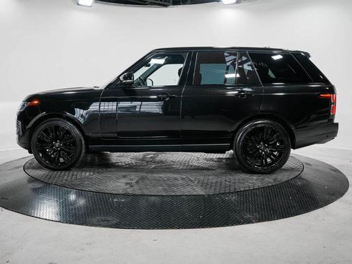 2020 Land Rover Range Rover P525 HSE
