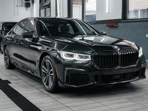 2022 BMW 750 i xDrive
