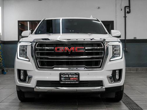 2021 GMC Yukon XL SLT