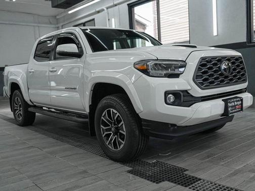 2020 Toyota Tacoma TRD Sport