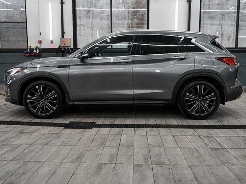 2022 INFINITI QX50 Luxe