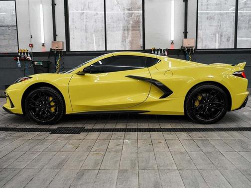 2024 Chevrolet Corvette Stingray w/2LT