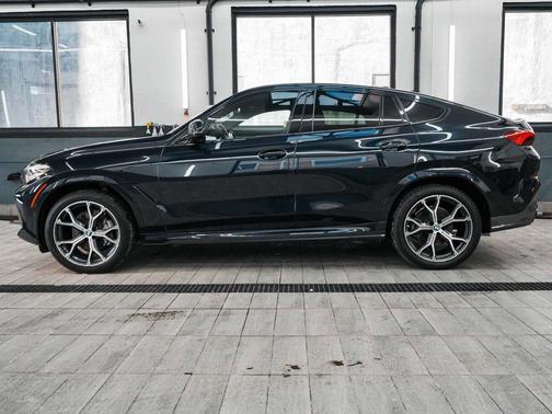 2021 BMW X6 xDrive40i