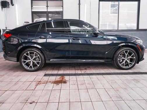 2021 BMW X6 xDrive40i