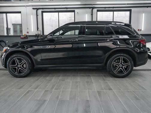 2021 Mercedes-Benz GLC 300 Base 4MATIC