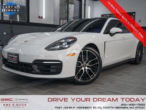2022 Porsche Panamera Platinum Edition