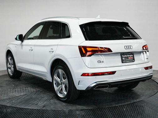 2023 Audi Q5 45 S line Premium Plus