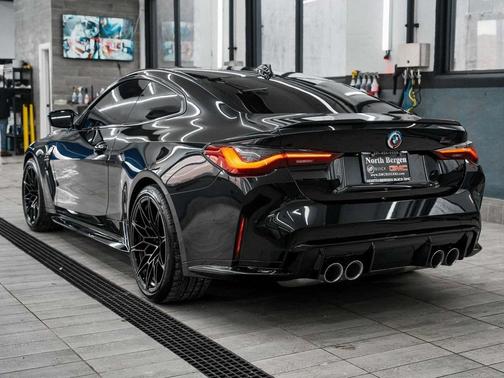 2022 BMW M4 Competition xDrive
