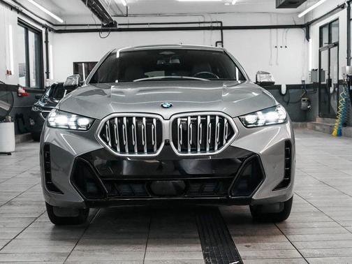 2024 BMW X6 xDrive40i