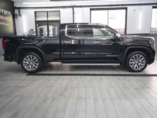 Onyx Black 2025 GMC Sierra 1500 Denali