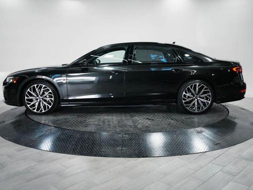 Vesuvius Gray Metallic 2023 Audi A8 L 55