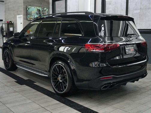 Obsidian Black Metallic 2022 Mercedes-Benz AMG GLS 63 Base 4MATIC