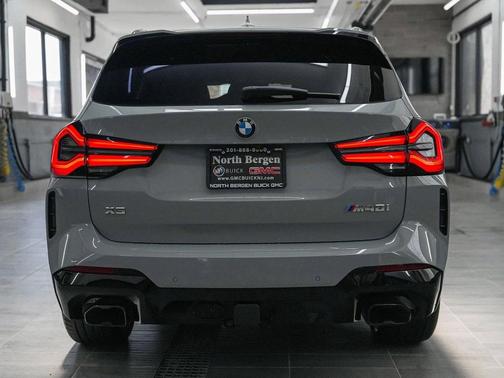 2024 BMW X3 M40i