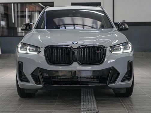 2024 BMW X3 M40i
