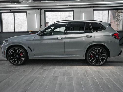 2024 BMW X3 M40i