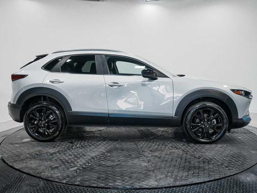 2024 Mazda CX-30 Select