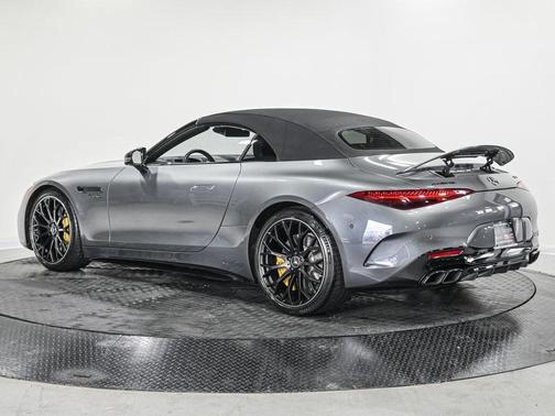 2022 Mercedes-Benz AMG SL 55 Base
