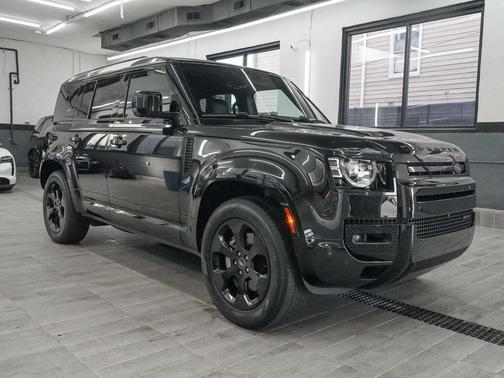 2022 Land Rover Defender 110 X-Dynamic HSE