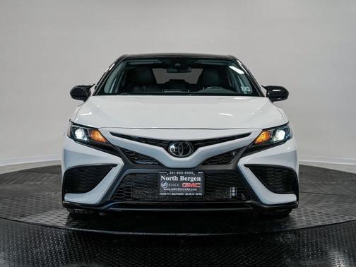 2023 Toyota Camry SE Nightshade