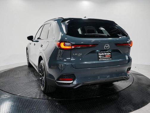 2025 Mazda CX-70 CX-70
