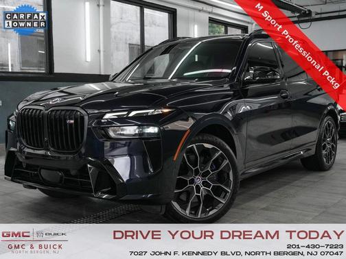 2023 BMW X7 M60i