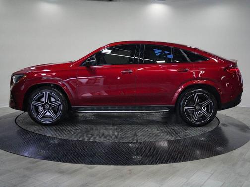 MANUFAKTUR Cardinal Red Metallic 2025 Mercedes-Benz GLE 450 4MATIC