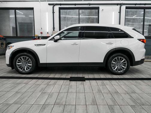 2025 Mazda CX-90 Preferred